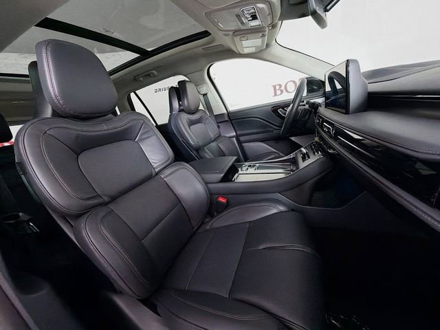 New 2026 Lincoln Aviator Reserve image 32