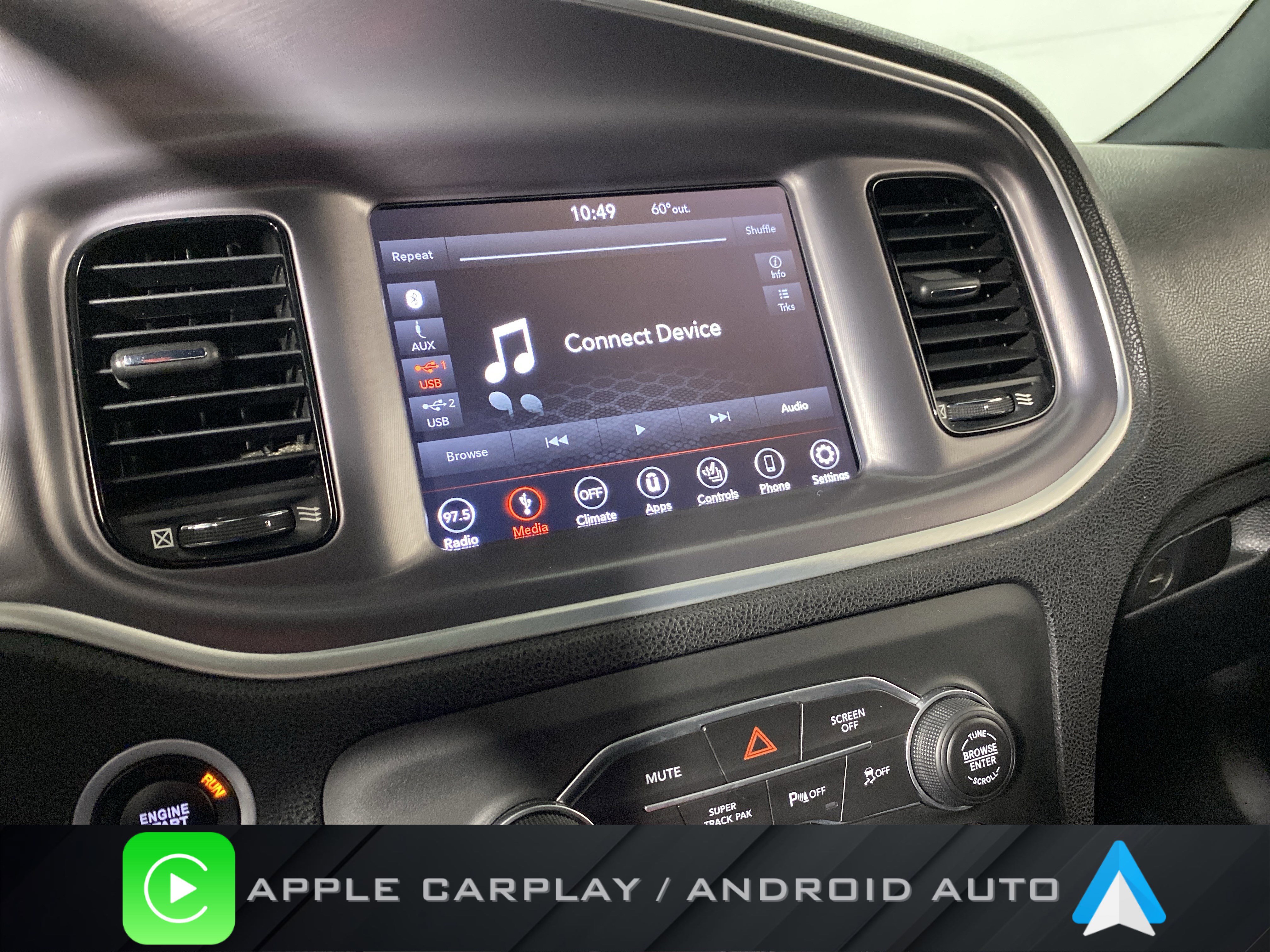 Used 2019 Dodge Charger SXT w/ Blacktop Package image 2