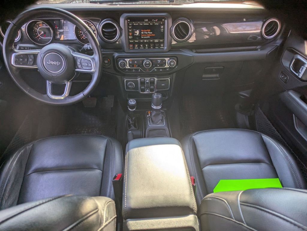 Used 2022 Jeep Wrangler Unlimited Sahara image 20
