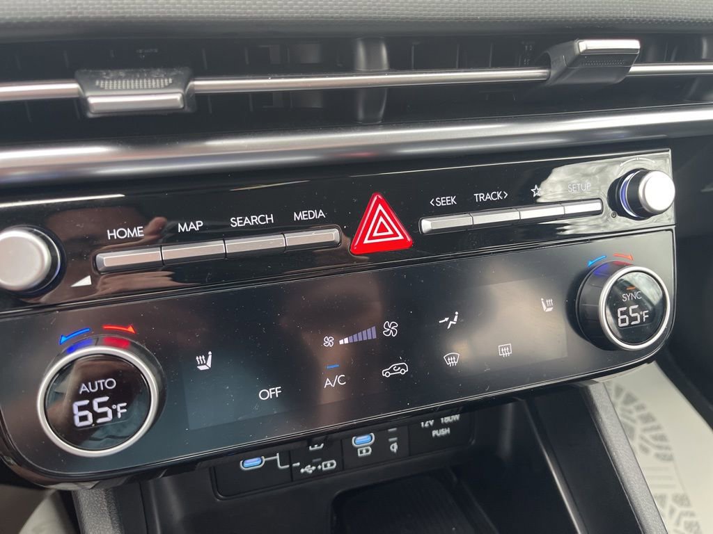 Certified 2025 Hyundai Tucson SEL image 24