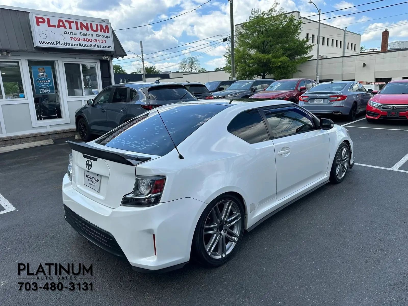 Used 2015 Scion tC image 5