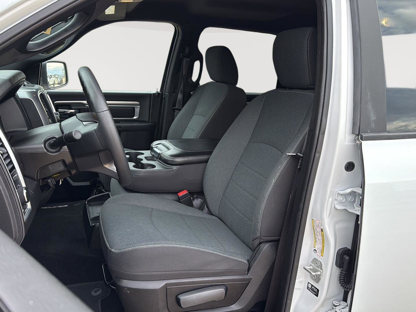 Used 2024 RAM 1500 Classic Warlock image 12