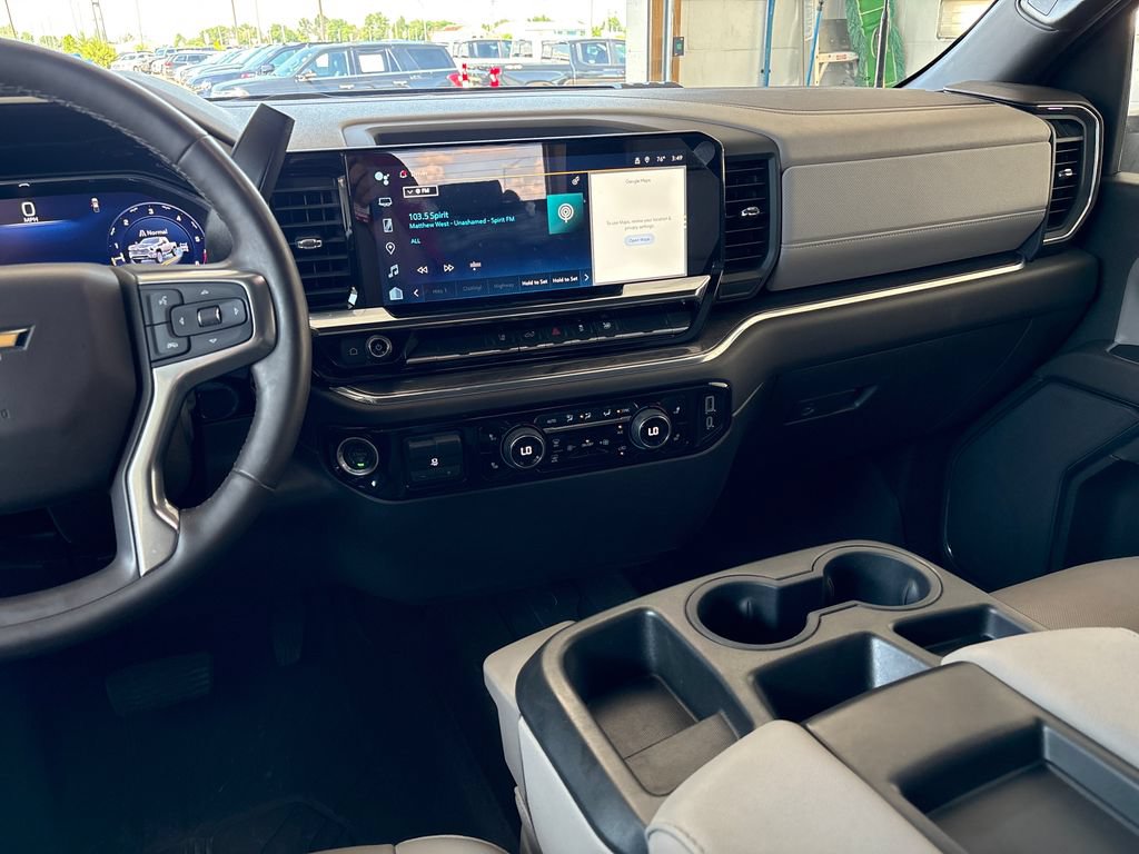 Used 2024 Chevrolet Silverado 3500 LTZ AWD/4WD image 23