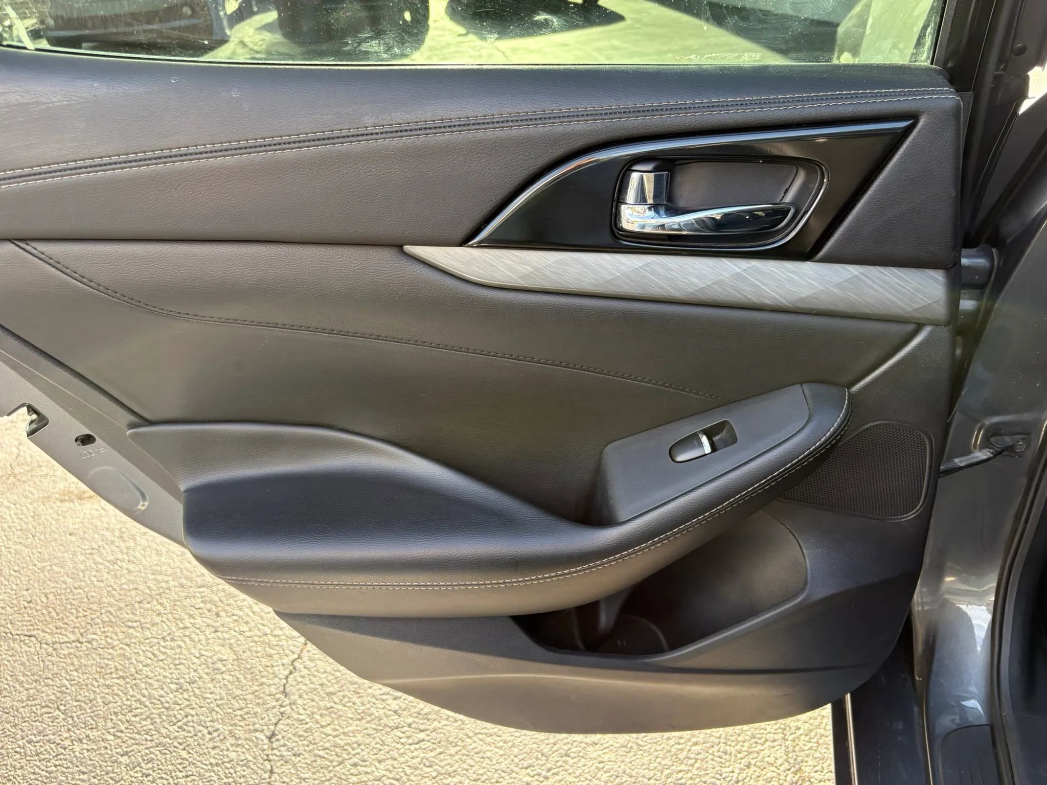 Used 2017 Nissan Maxima 3.5 SV FWD image 13