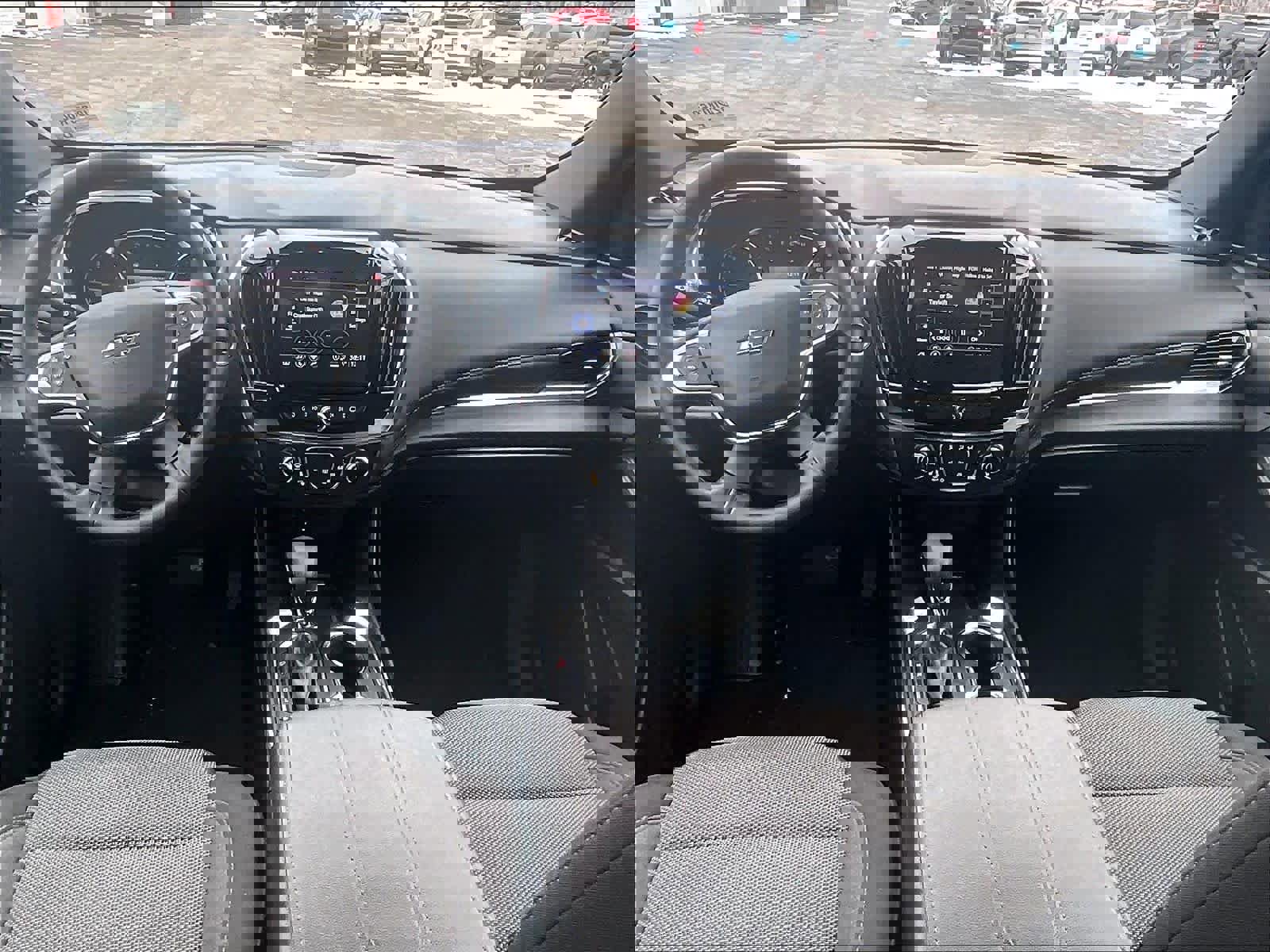 Used 2023 Chevrolet Traverse LT w/ Midnight/Sport Edition image 21