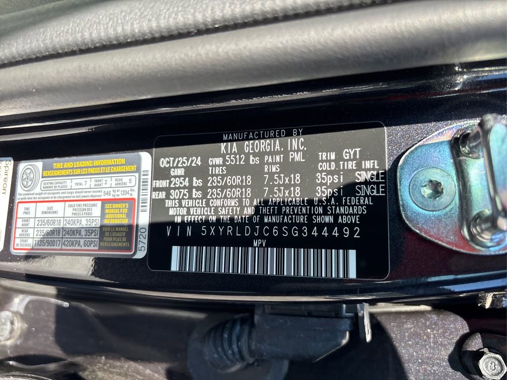 Certified 2025 Kia Sorento S image 15