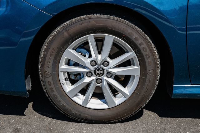 Used 2025 Toyota Camry LE w/ Convenience Package FWD image 11