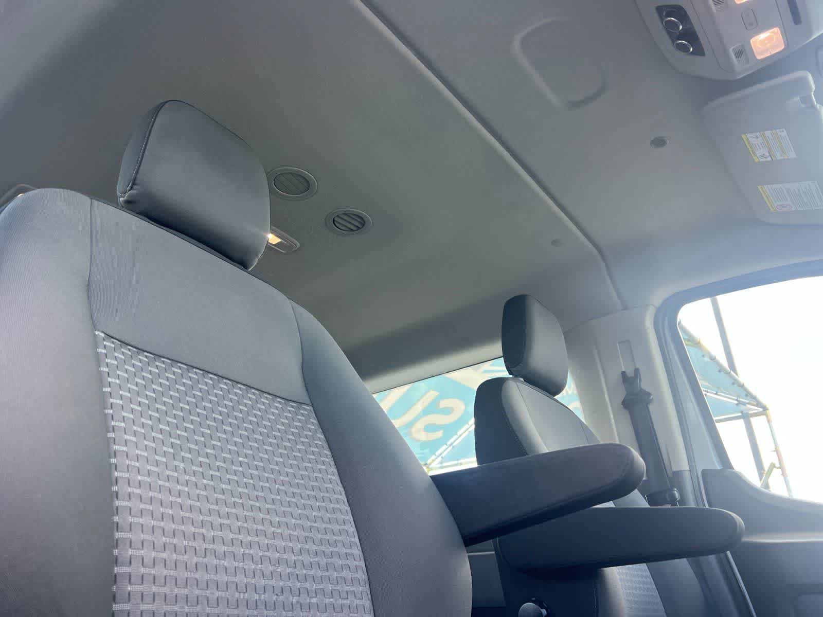 Used 2022 Ford Transit 350 XLT RWD image 19