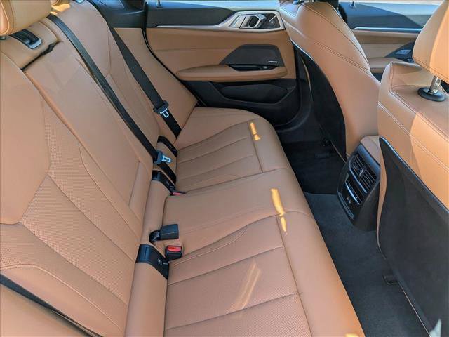 Used 2025 BMW i4 eDrive40 w/ Premium Package RWD image 21