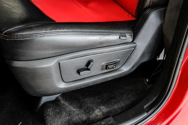 Used 2018 RAM 2500 SLT w/ Cold Weather Group AWD/4WD image 36