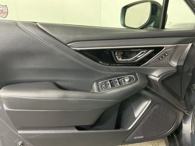 Used 2023 Subaru Outback Limited image 14