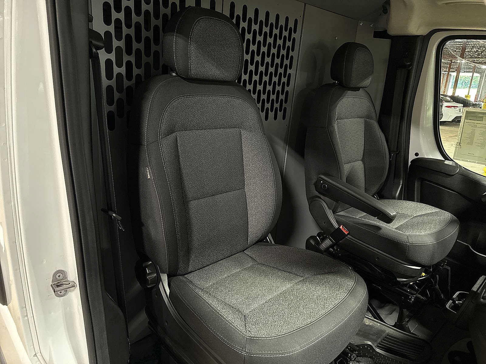 Used 2023 RAM ProMaster 1500 FWD image 16