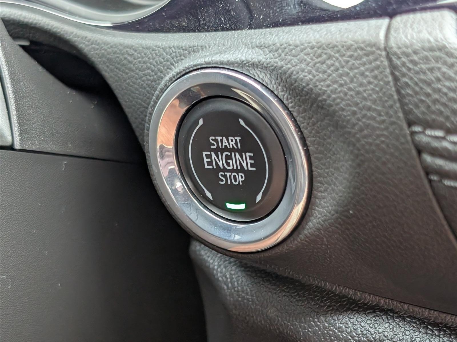 Used 2023 Buick Encore GX Essence w/ Experience Buick Package AWD/4WD image 24