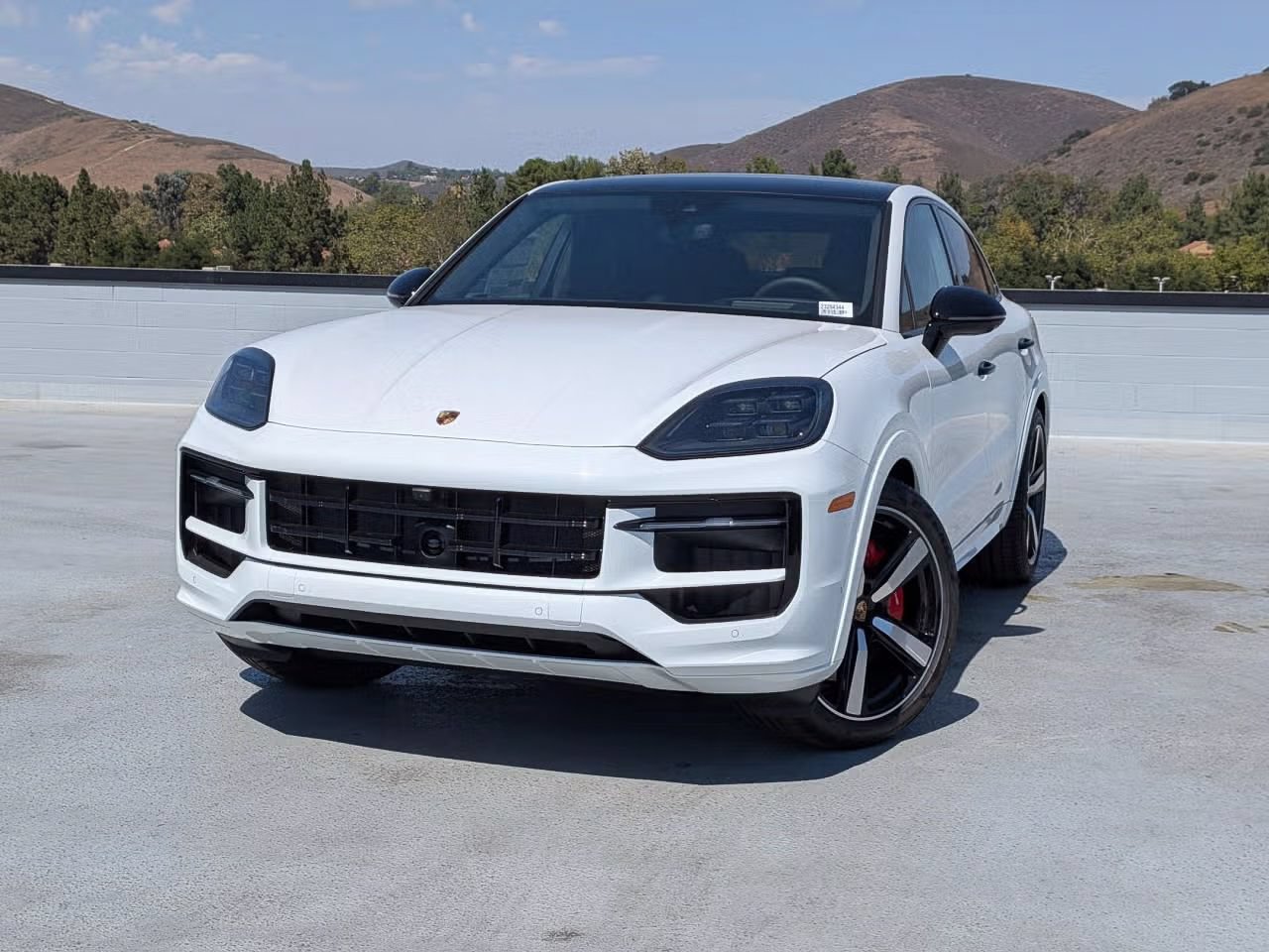 Certified 2025 Porsche Cayenne S AWD/4WD image 1