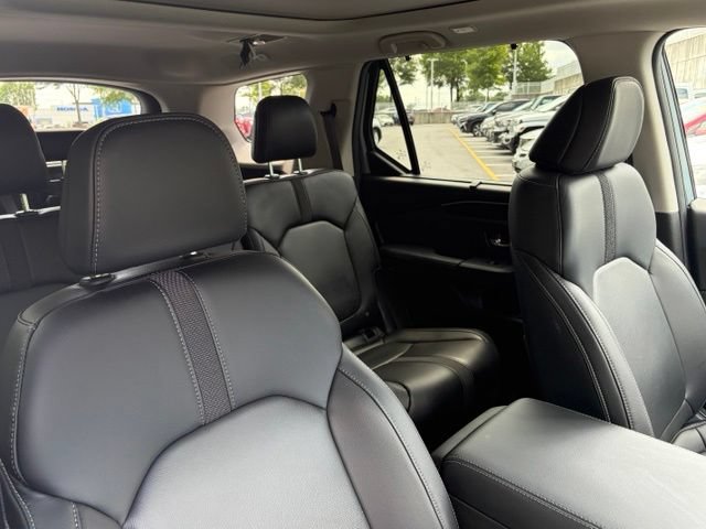 Used 2023 Honda Pilot Touring image 31