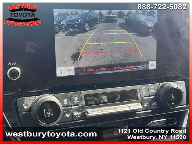 Used 2024 Toyota Grand Highlander AWD image 37