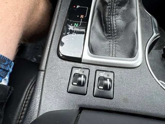 Used 2017 Toyota Highlander XLE FWD image 13