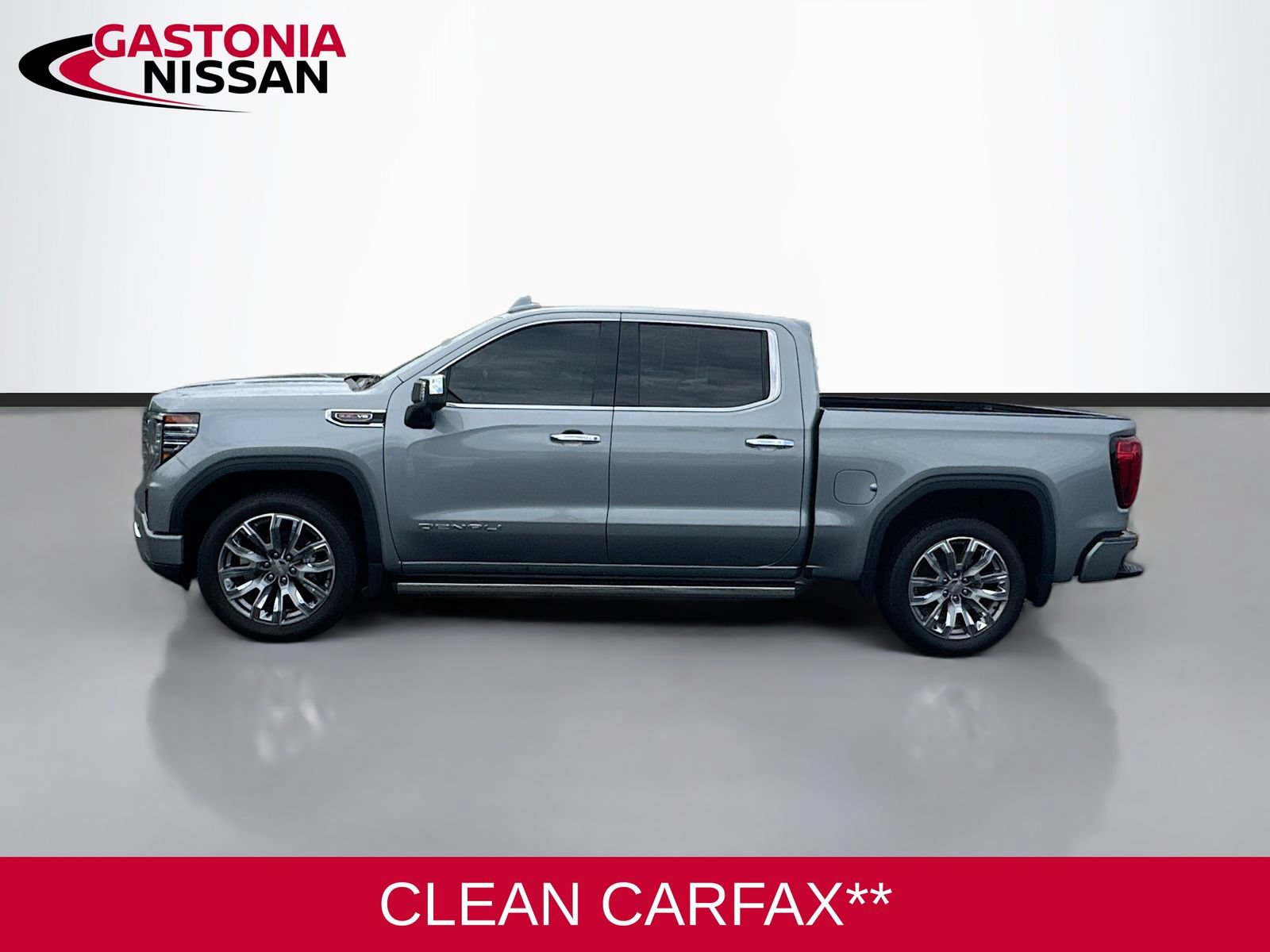Used 2024 GMC Sierra 1500 Denali AWD/4WD image 5