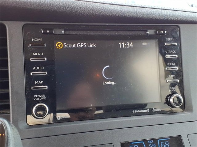 Used 2020 Toyota Sienna XLE image 13