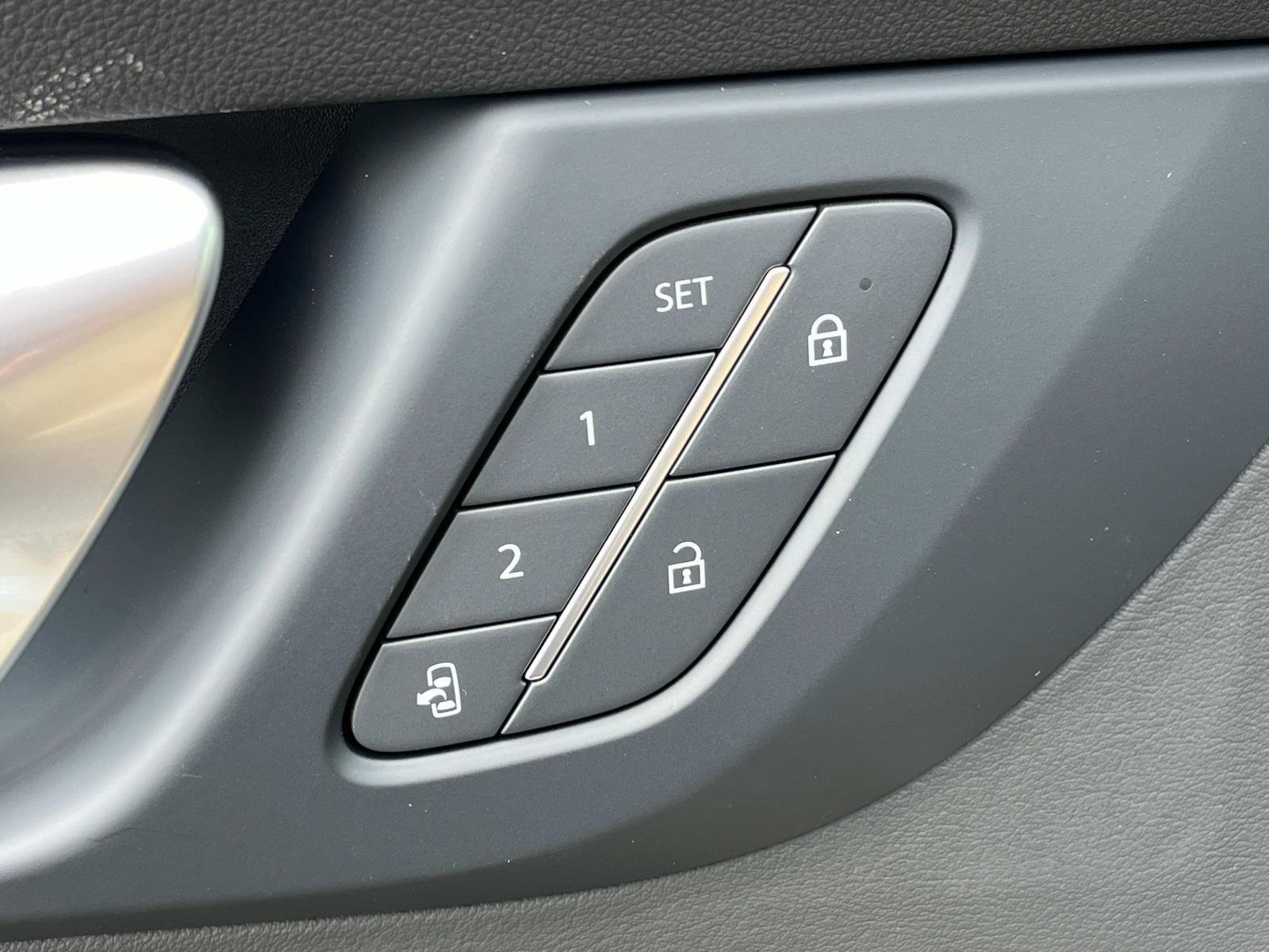 New 2026 Buick Enclave Preferred w/ Power Package image 25