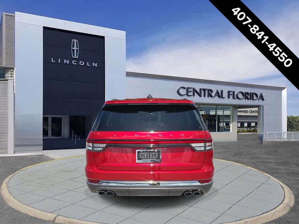 New 2026 Lincoln Aviator AWD image 4