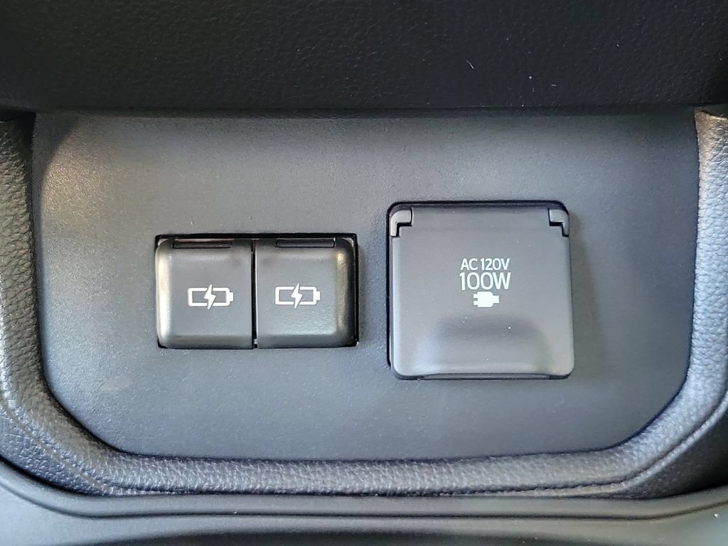 New 2026 Toyota Highlander Platinum AWD/4WD image 12