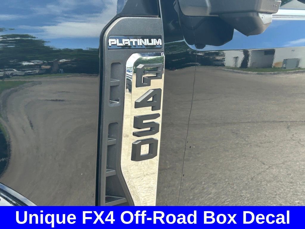 Used 2023 Ford F450 Platinum w/ FX4 Off-Road Package image 21