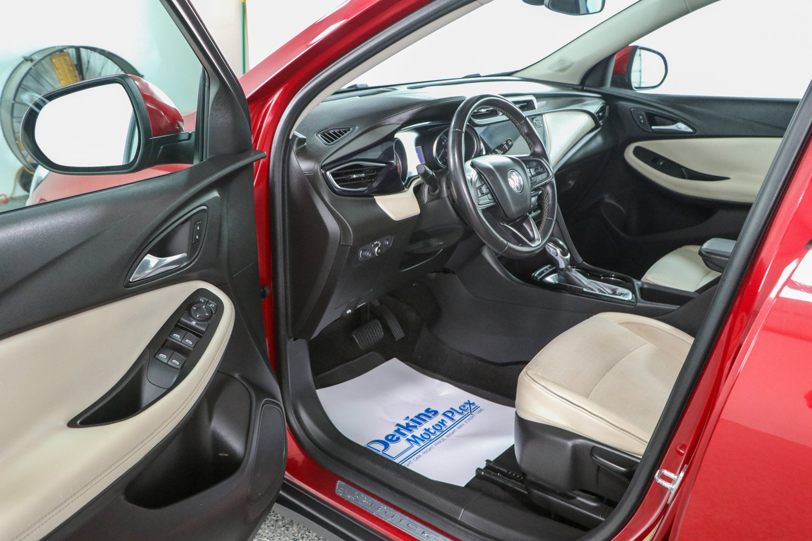 Used 2020 Buick Encore GX Preferred FWD image 3