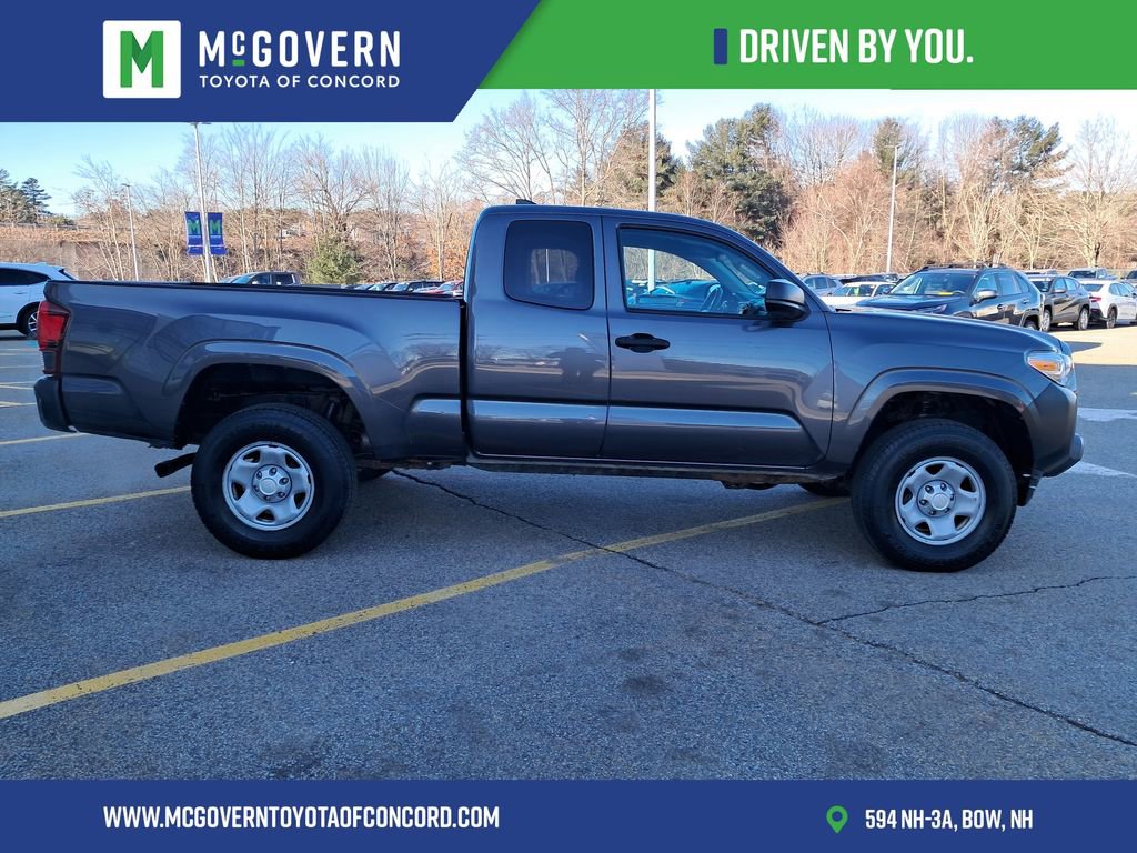 Used 2019 Toyota Tacoma SR image 3
