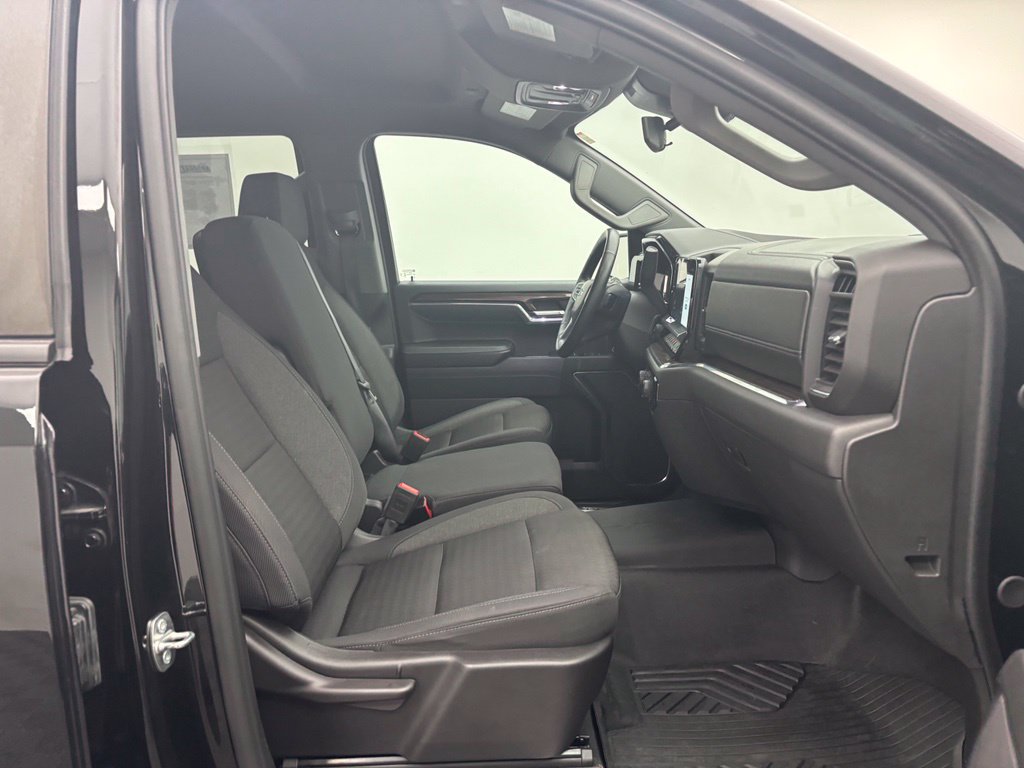 Used 2024 Chevrolet Silverado 1500 LT Trail Boss AWD/4WD image 27