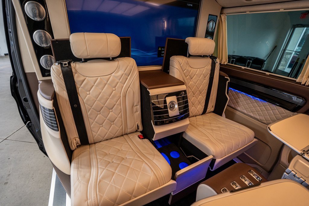 Used 2020 Mercedes-Benz Metris Passenger image 49