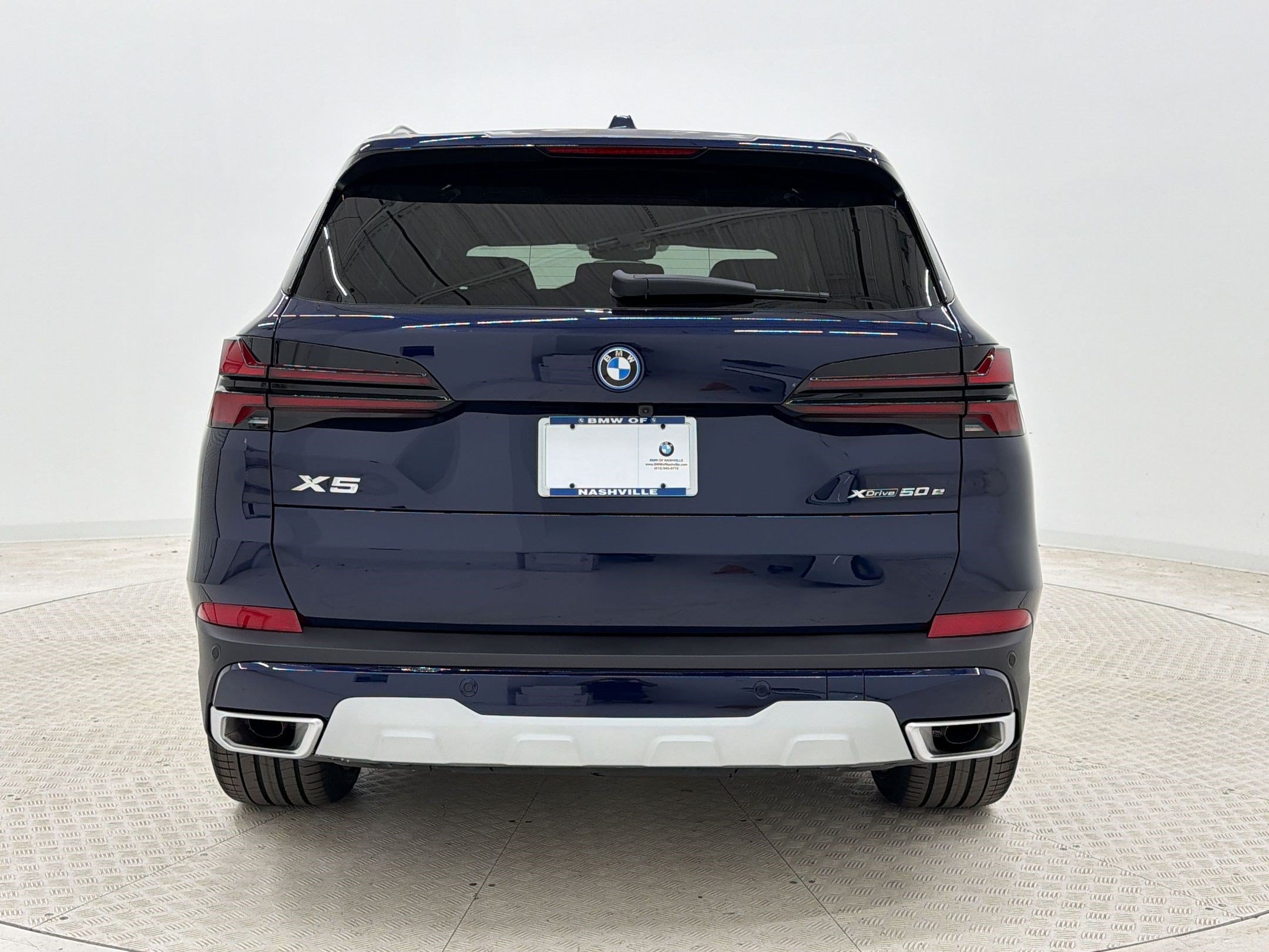 New 2026 BMW X5 xDrive50e w/ Climate Comfort Package AWD/4WD image 9