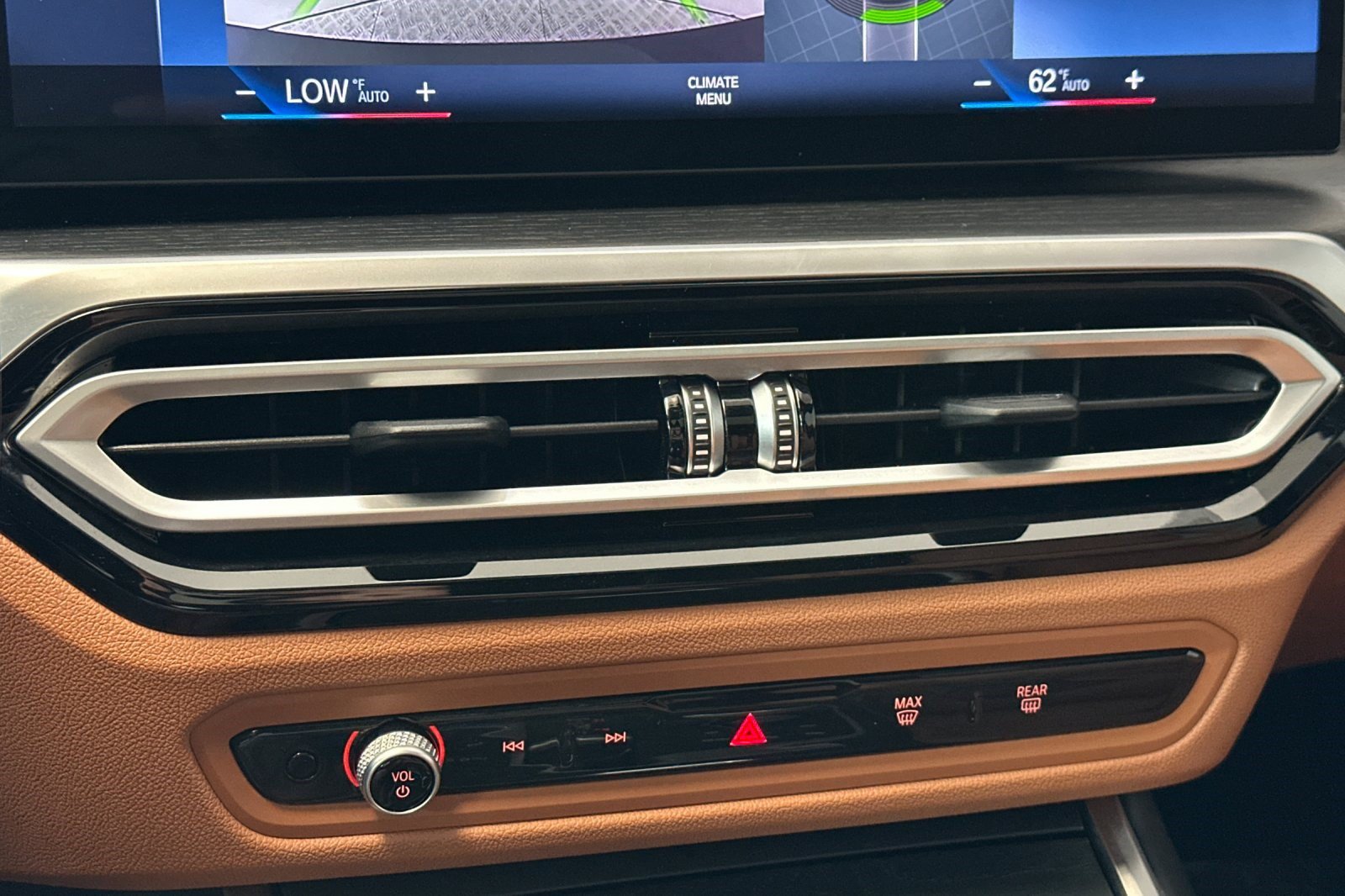 Certified 2023 BMW i4 eDrive35 w/ Premium Package RWD image 32