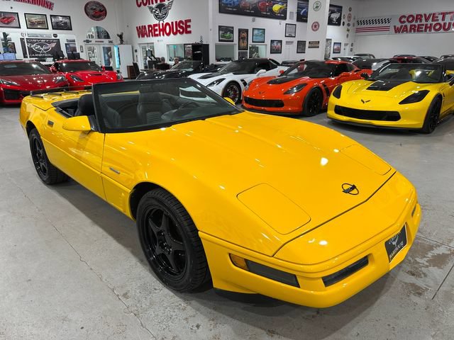 Used 1996 Chevrolet Corvette Convertible RWD image 16