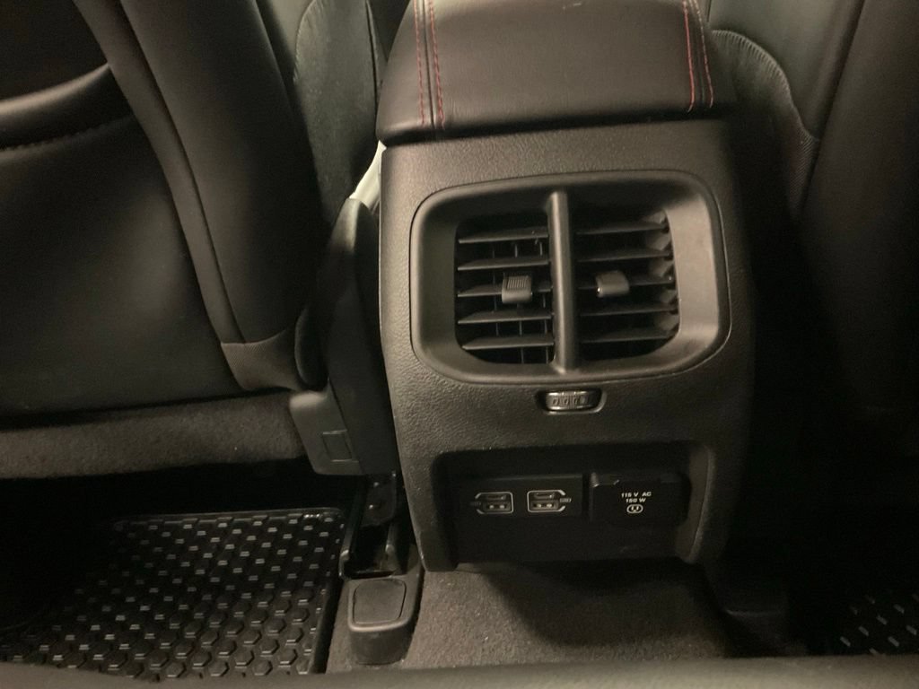 Used 2021 Jeep Cherokee Trailhawk AWD/4WD image 36