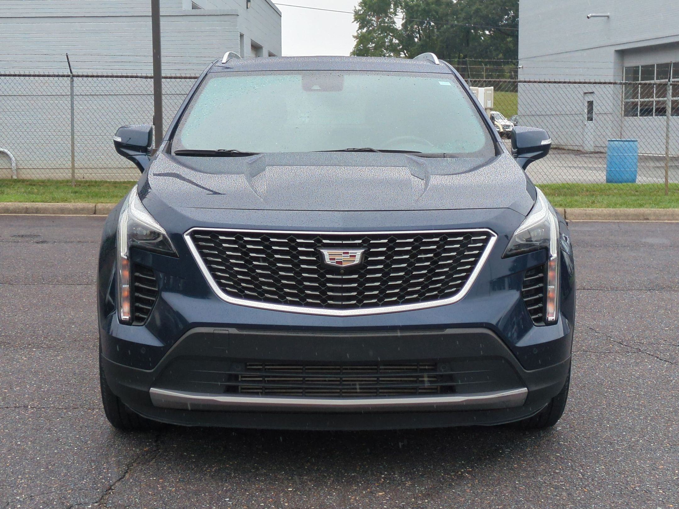 Used 2020 Cadillac XT4 Premium Luxury w/ Enhanced Visibility Package AWD/4WD image 8