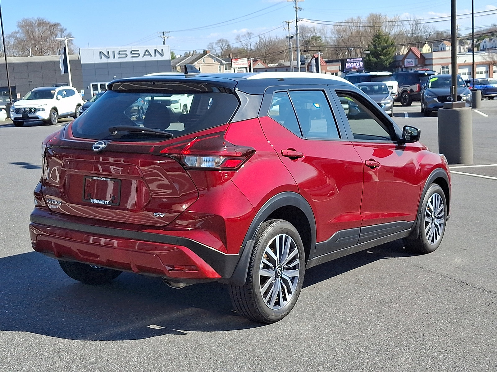 Used 2024 Nissan Kicks SV image 6