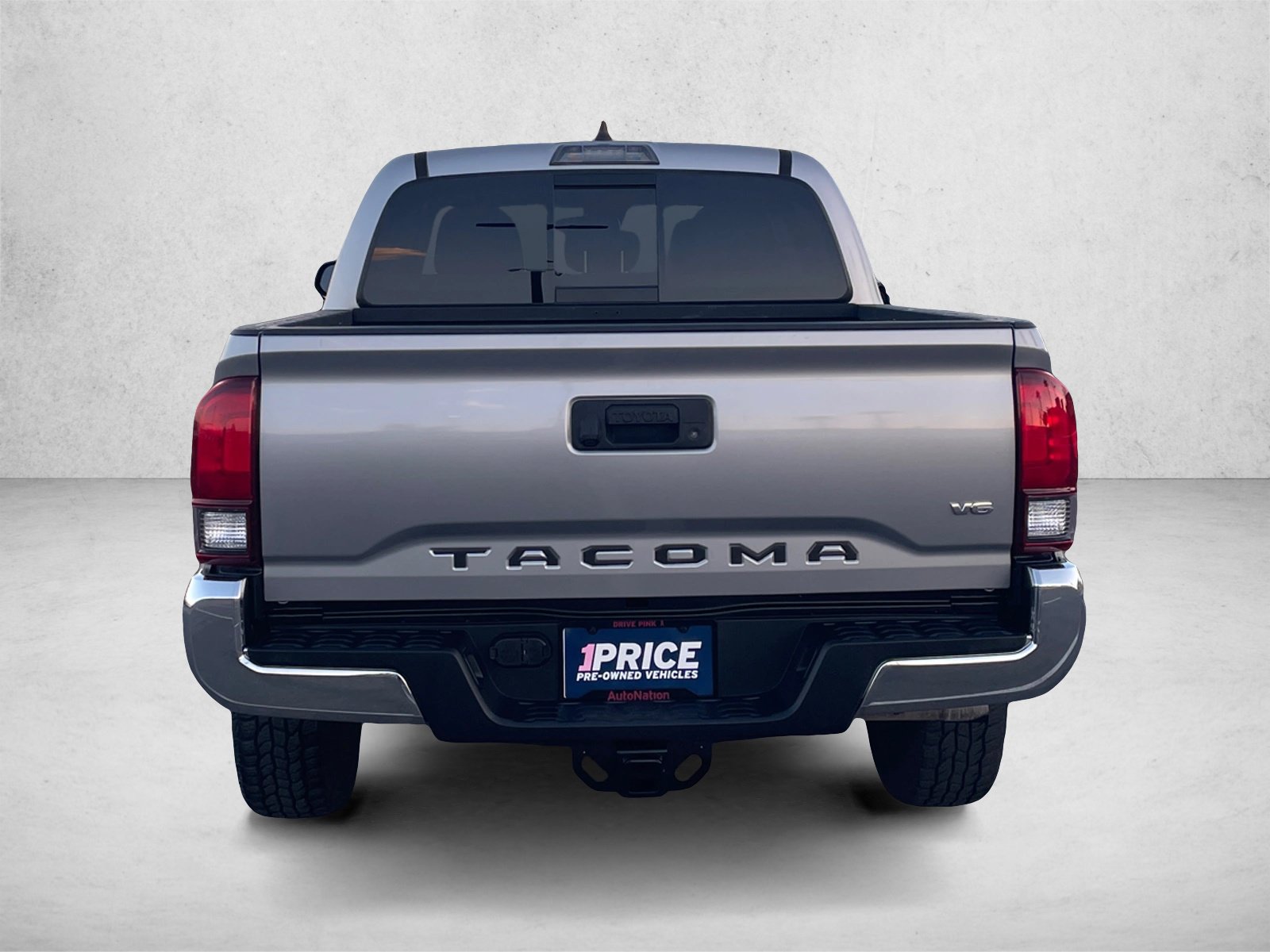 Used 2021 Toyota Tacoma SR5 RWD image 6
