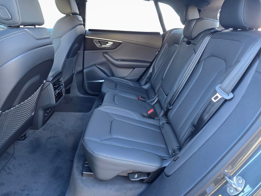 New 2027 Audi Q8 Prestige AWD/4WD image 19