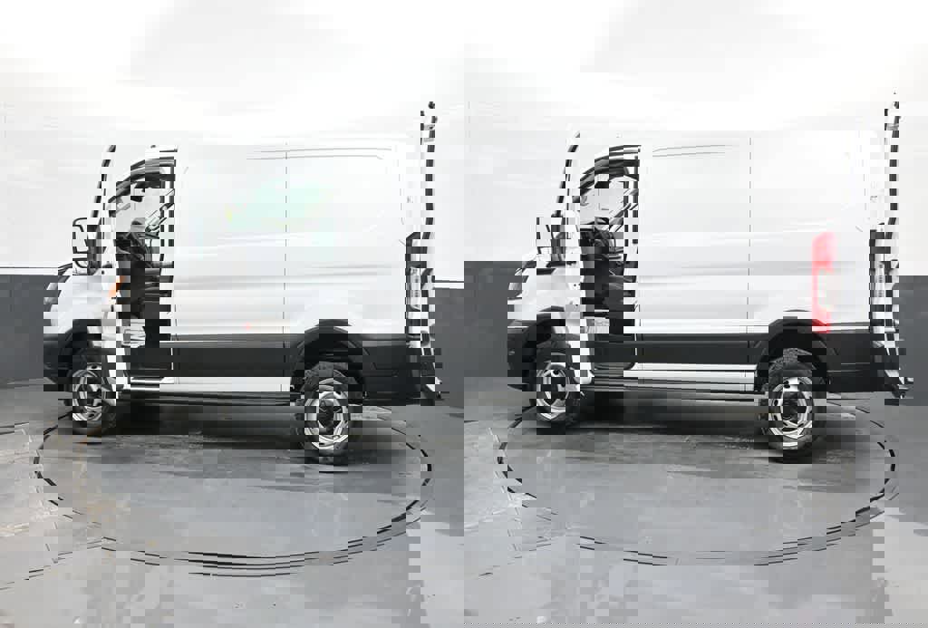 New 2024 Ford Transit 250 148 Medium Roof image 51