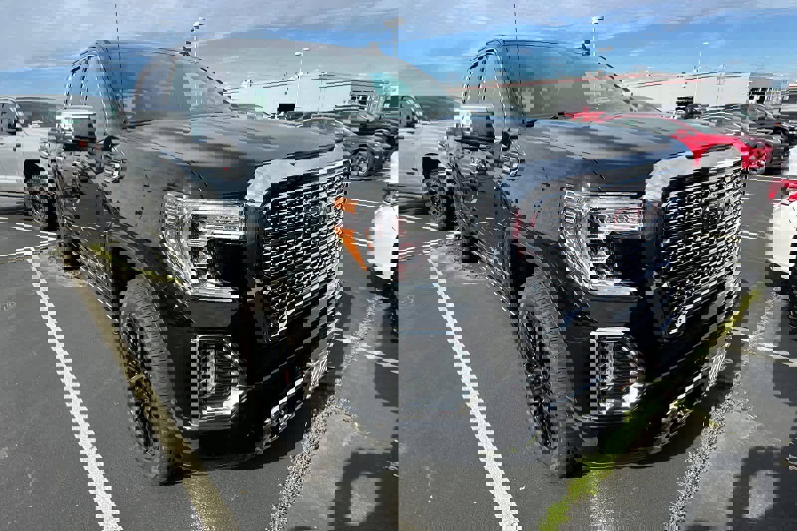 Used 2020 GMC Sierra 1500 Denali w/ Denali Ultimate Package image 3