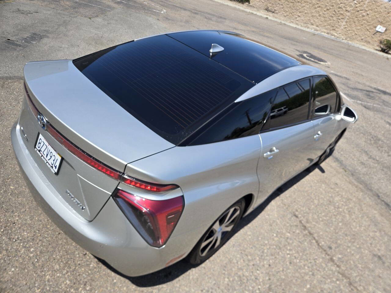 Used 2018 Toyota Mirai image 13