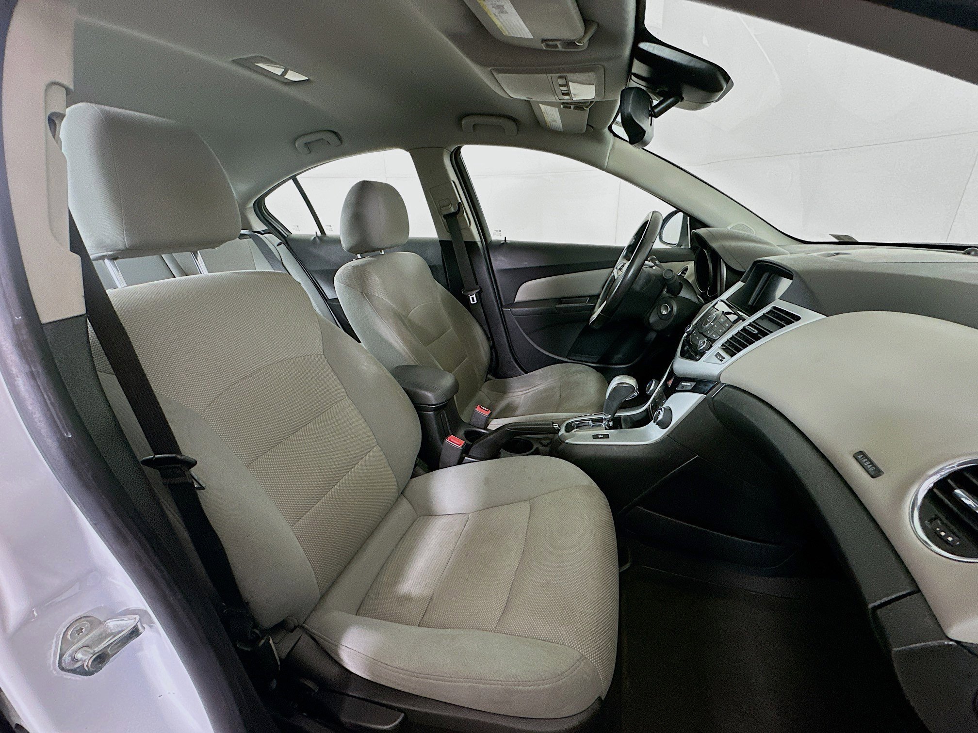 Used 2014 Chevrolet Cruze LT image 28