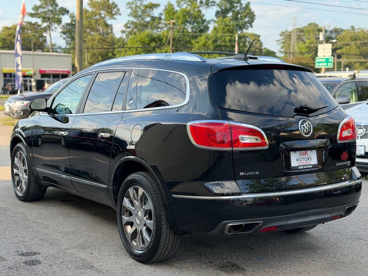 Used 2016 Buick Enclave Leather w/ Enclave Tuscan Edition AWD/4WD image 6
