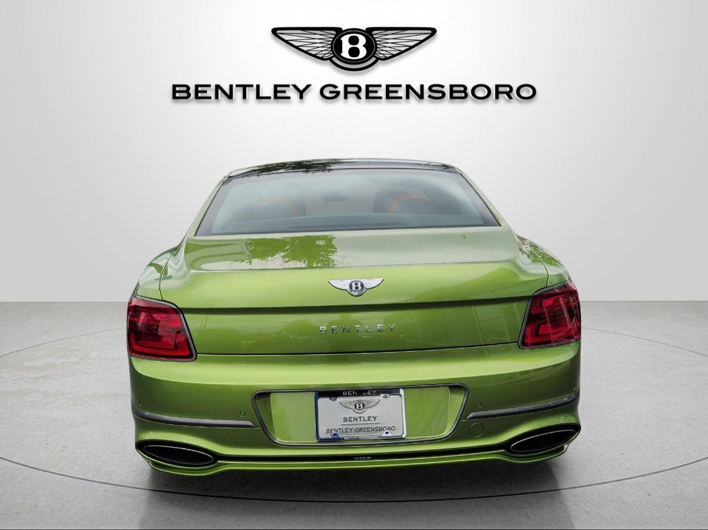 New 2025 Bentley Flying Spur Plug-In Hybrid AWD/4WD image 13