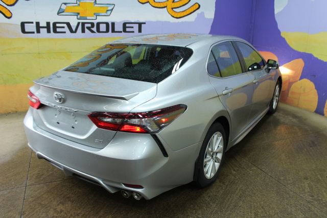 Used 2024 Toyota Camry SE FWD image 8