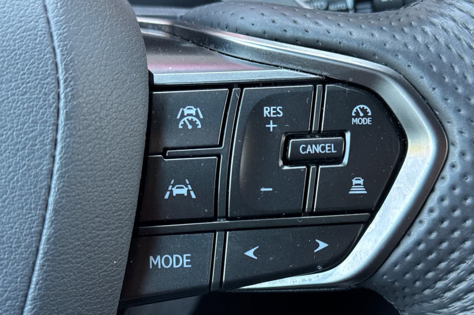 Used 2026 Lexus TX 500h AWD w/ Technology Package image 30
