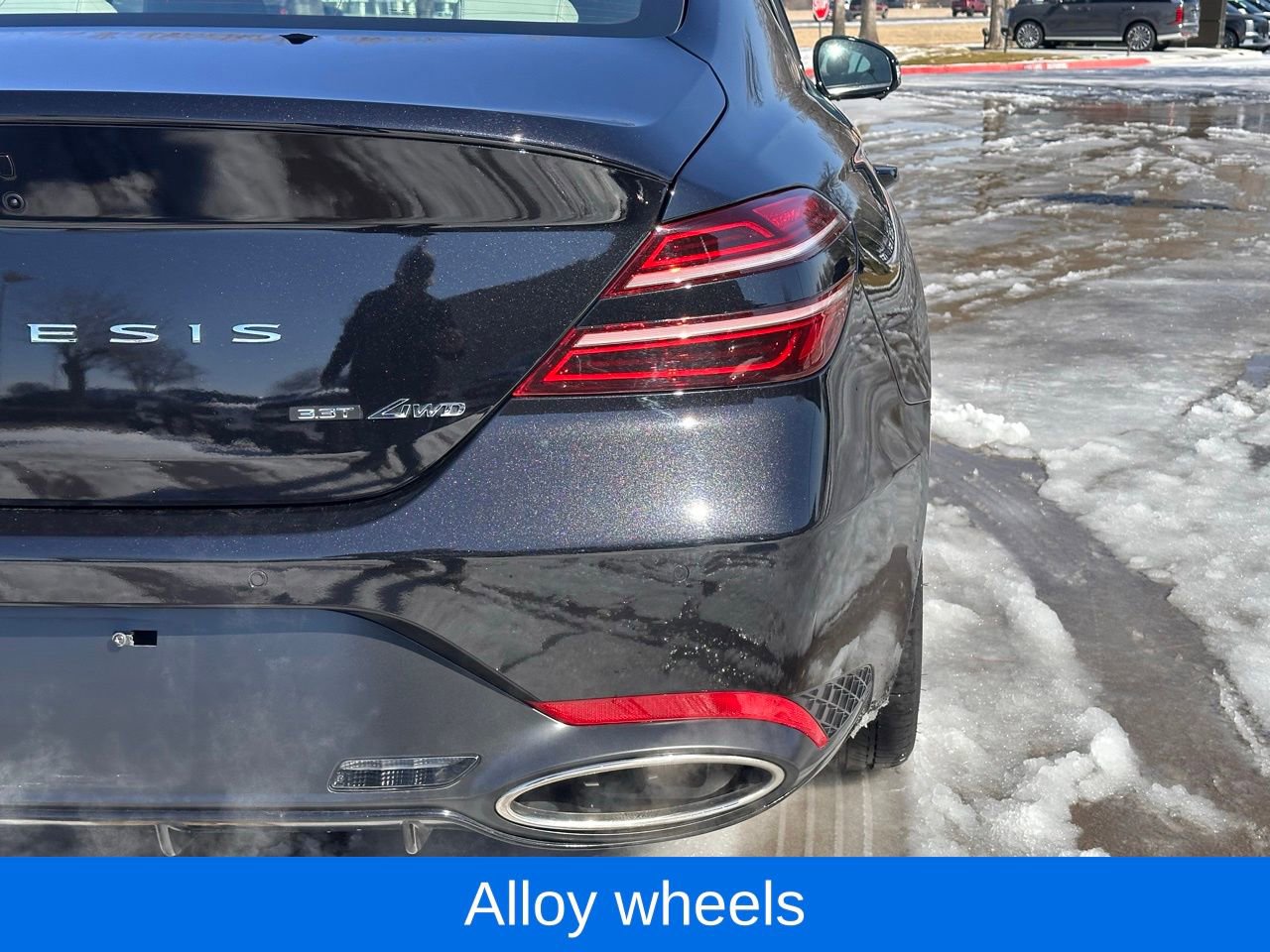 Used 2025 Genesis G70 3.3T Advanced w/ Sport Prestige Package image 13