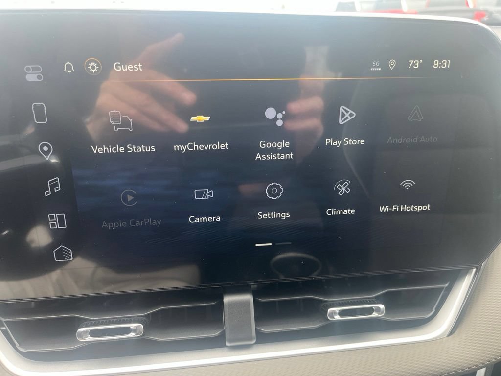 New 2026 Chevrolet Equinox LT w/ Convenience Package II FWD image 22