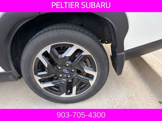 Used 2025 Subaru Forester Premium AWD/4WD image 4